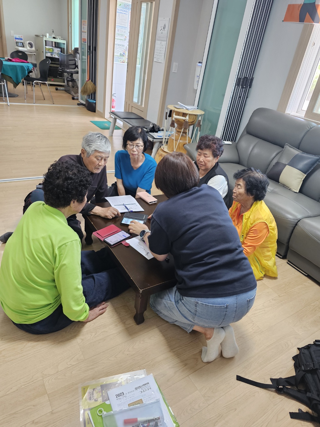 안평면(신안2리)-시니어스마트폰 (2).jpg