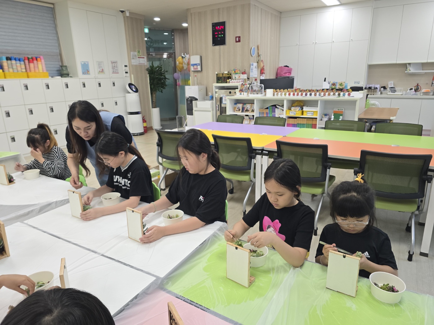 KakaoTalk_20250608_153659317_07.jpg