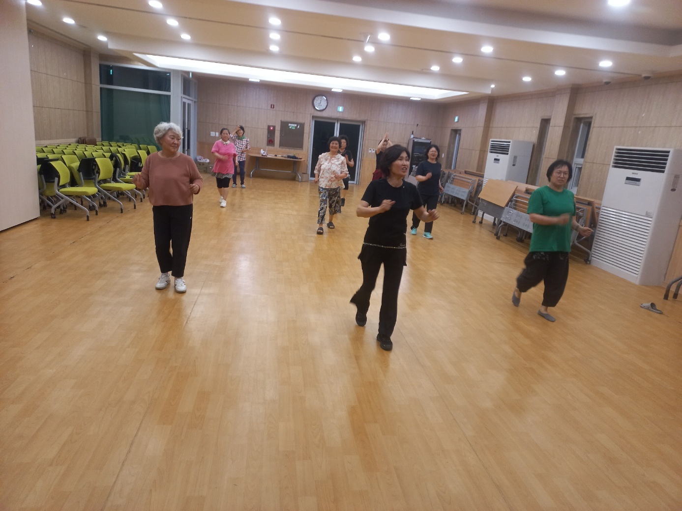KakaoTalk_20250615_213429375.jpg